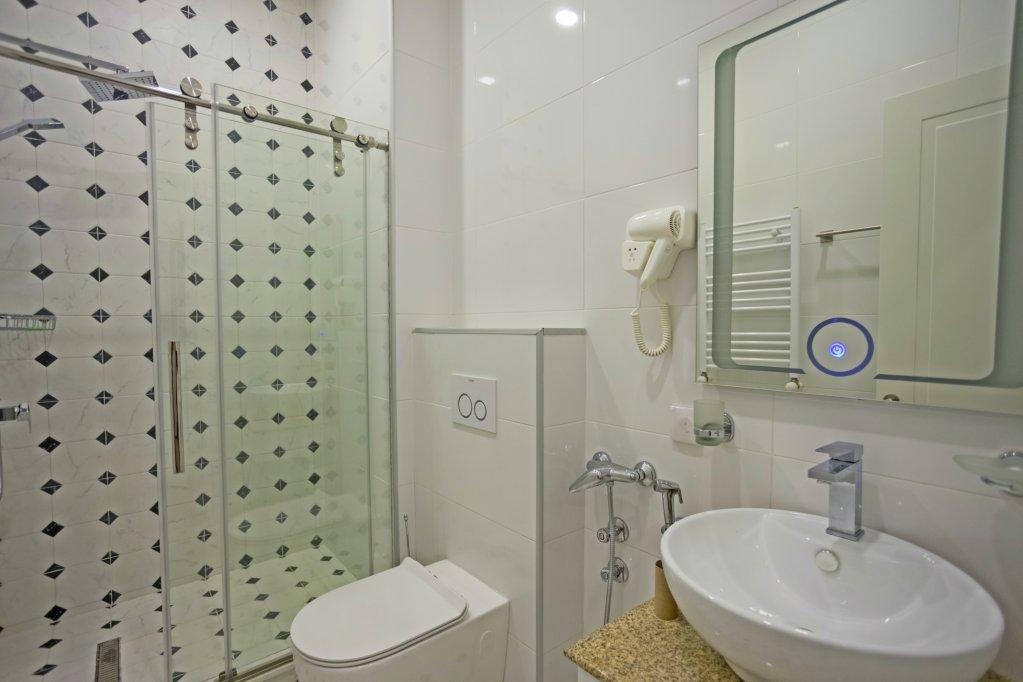 Hotel Genio Tbilisi Exterior foto